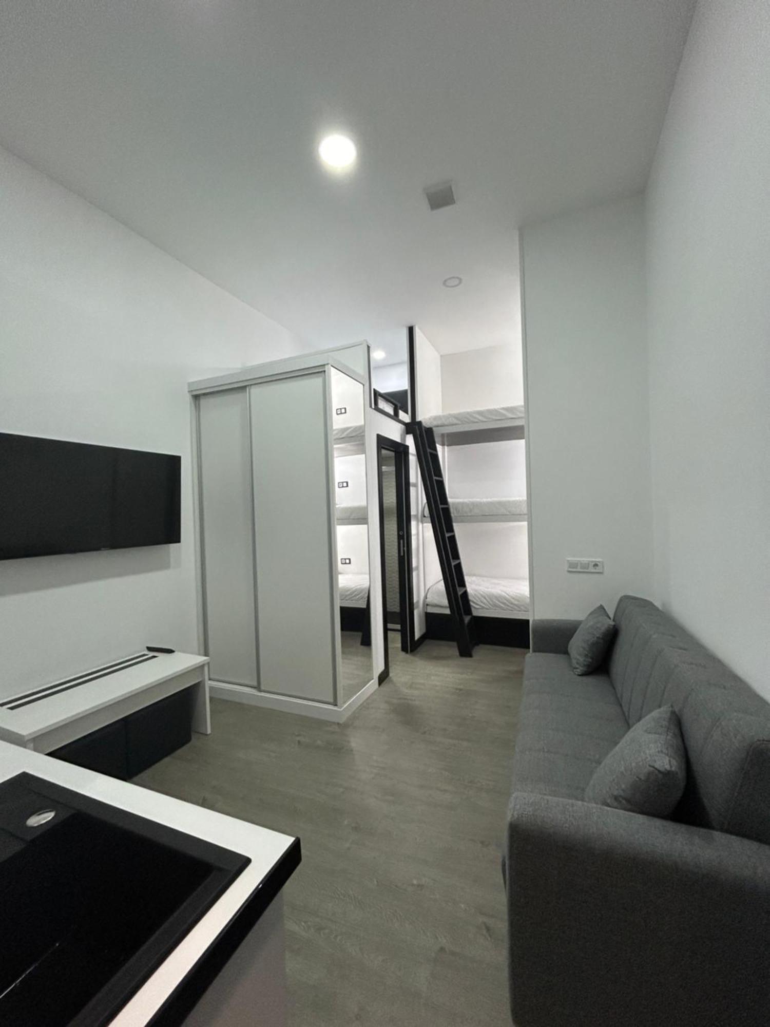 Cotrades 4 En San Blas-Canillejas Madrid Exterior foto